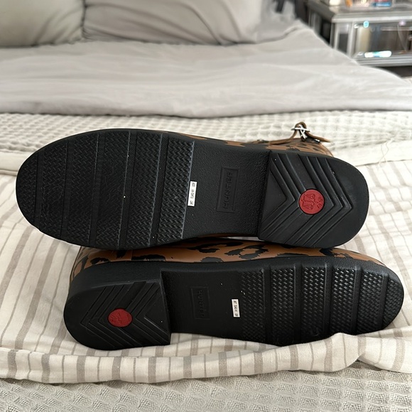 Hunter Original Refined Short Waterproof Rain Boot Leopard - Picture 7 of 12